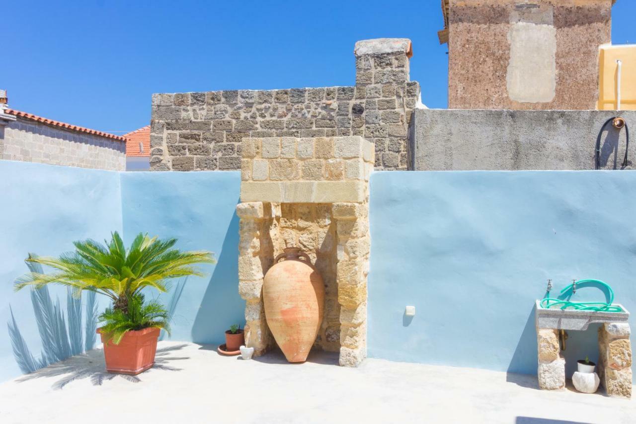 Colours - Old Town - Studios Rhodes City Buitenkant foto